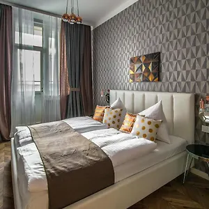 https://executive-bright-apt-by-ruterra.praguehotelsweb.com